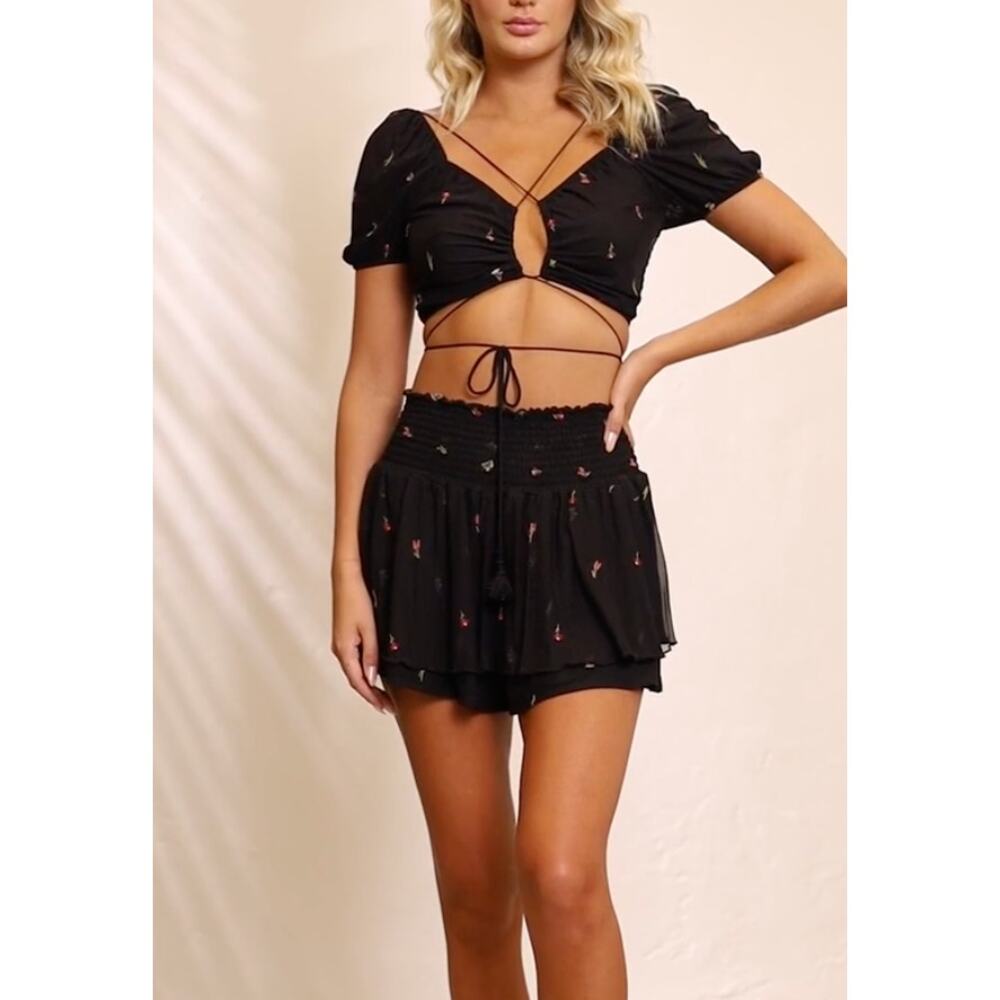 Maaji Riley Crop Top Skirt Set Garden Print Swim Cover Up M‎ NWOT